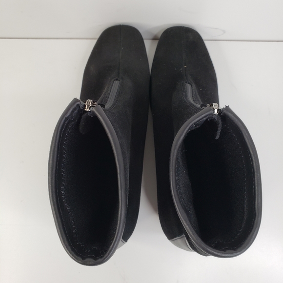 La Canadienne Shanah Black Waterproof Suede Front Zip Wedge Ankle Boots Sz 8M. - Picture 5 of 10